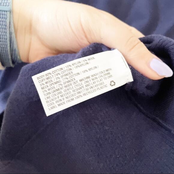 Merona Cotton Blend Navy V-Neck Pullover Sweater Size Small - Picture 4 of 5